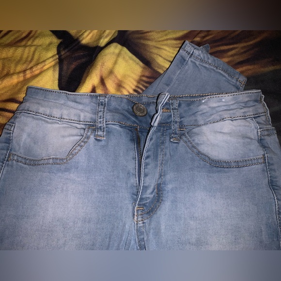 SO ultimate skinny low rise jeggings size 1 - Picture 8 of 11